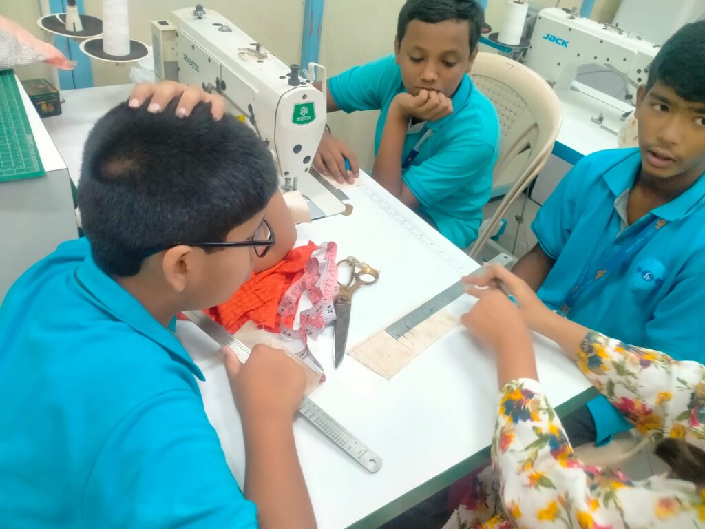 140e7dd6-fd20-479b-9bd5-59f5d8d80016