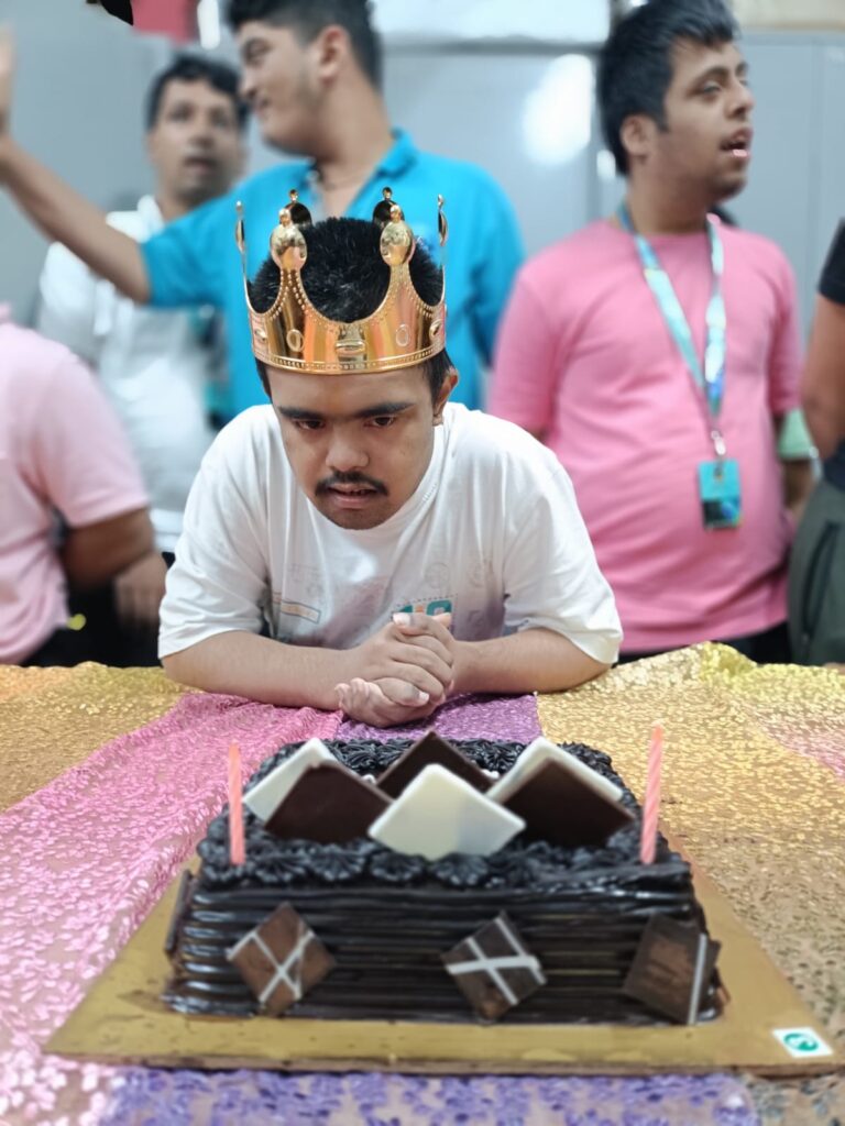 97bf9cf9-3110-47f0-bdb5-893a668c38b1